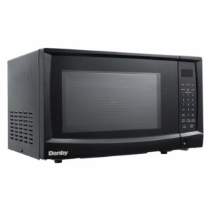 0.7 Cu. Ft. 700W Countertop Microwave Oven in Black