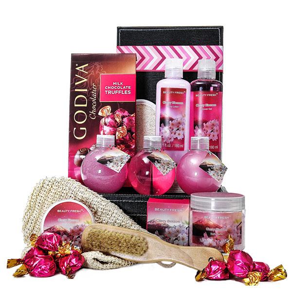 Afternoon Spa Delight by GiftBasket.com