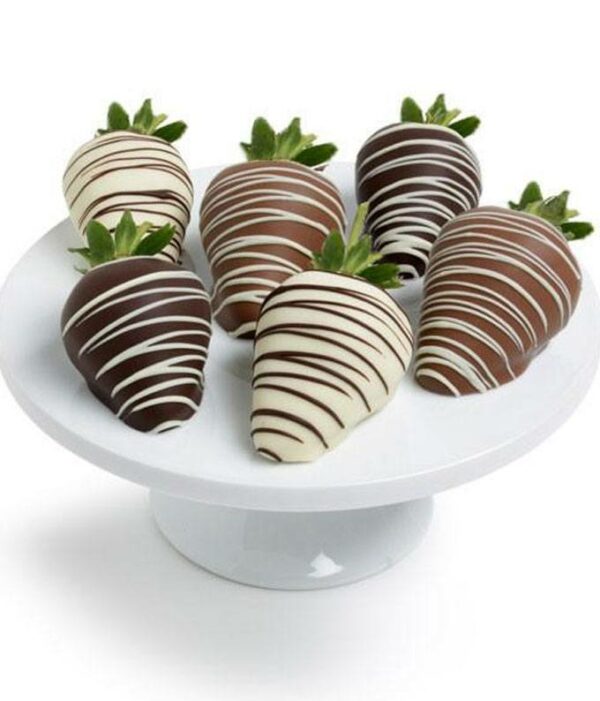 Belgian Chocolate Strawberries - 6 Pieces - Regular