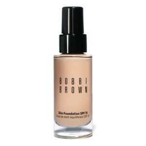 Bobbi Brown Skin Foundation SPF 15, Alabaster - 1.0 fl oz / 30 mL