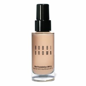 Bobbi Brown Skin Foundation SPF 15, Ivory - 1.0 fl oz / 30 mL