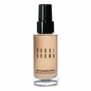 Bobbi Brown Skin Foundation SPF 15, Porcelain - 1.0 fl oz / 30 mL