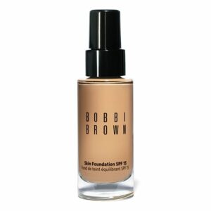 Bobbi Brown Skin Foundation SPF 15, Sand - 1.0 fl oz / 30 mL