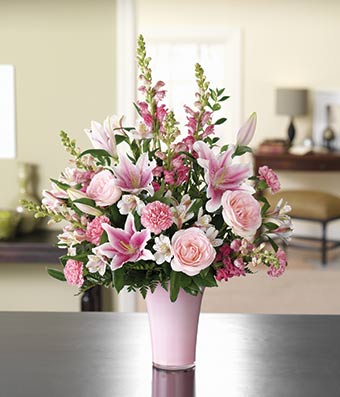 Flowers - Lovely Pink Rose & Lily Bouquet - Regular