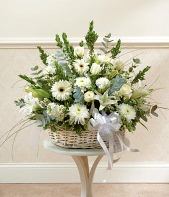 Flowers - White Large Sympathy Arrangement In Basket - Regular