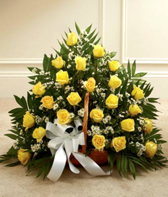 Flowers - Yellow & White Rose Fireside Basket - Regular