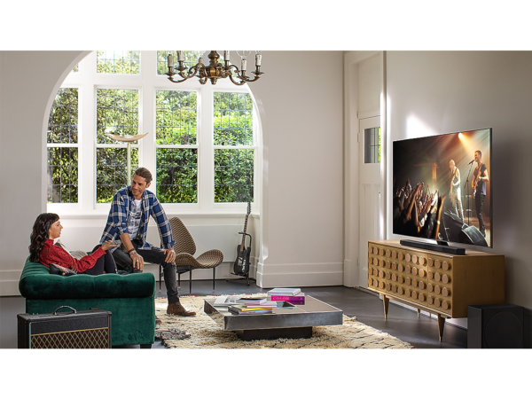 Samsung 85" Class Q80T QLED 4K UHD HDR Smart TV in Titan Black (2020)