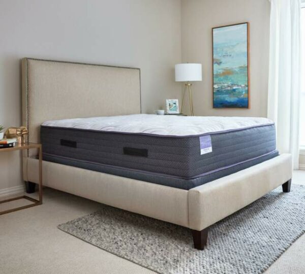 Sleepy's King Reserve 13 Inch Plush Encased Coil Mattress