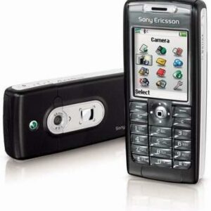 Sony Ericsson T637 Cell Phone with Bluetooth/Camera/GSM Tri-Mode - Unlocked (Black)