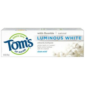 Tom's of Maine Tom's of Maine Luminous White Anticavity Toothpaste, Clean Mint - 4.0 oz