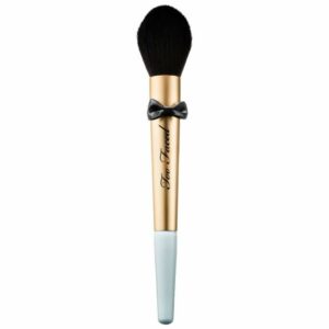 Too Faced Mr. Right - The Perfect Powder Brush
