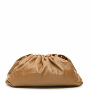 BOTTEGA VENETA THE POUCH LEATHER CLUTCH OS Brown, Beige Leather