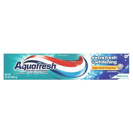 Aquafresh Extra Fresh Plus Whitening Fluoride Toothpaste For Cavity Protection Freshl Mint - 5.6 oz