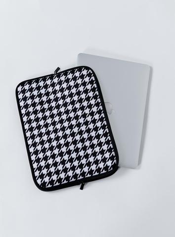 Houndstooth Honey Laptop Case